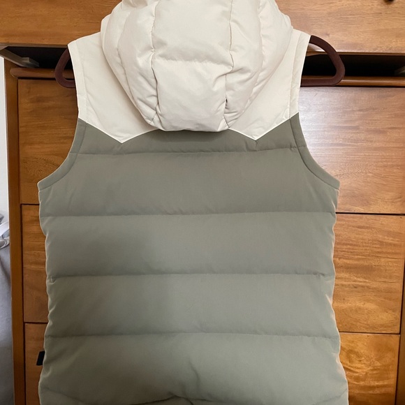 NWT Patagonia Womens Bivy Padded Vest - Rare - Picture 7 of 7